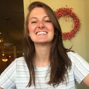 Meet your Posher, Cassandra